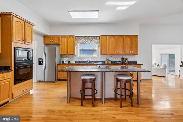 2950 HOBBS RD, Glenwood, MD 21738