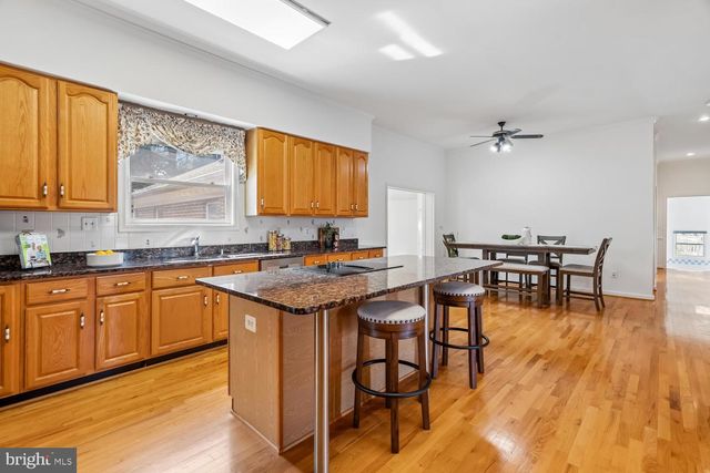 2950 HOBBS RD, Glenwood, MD 21738