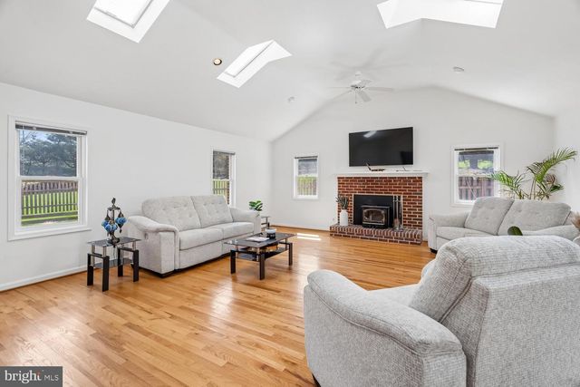 2950 HOBBS RD, Glenwood, MD 21738