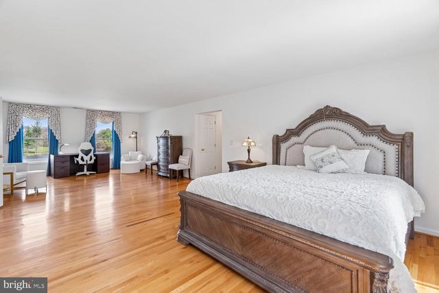2950 HOBBS RD, Glenwood, MD 21738