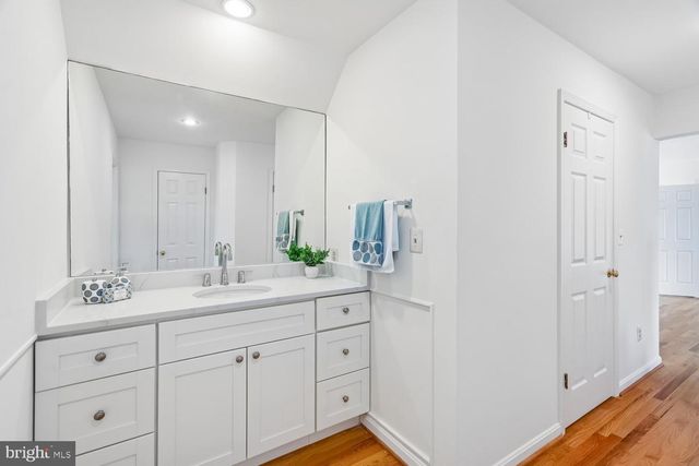 2950 HOBBS RD, Glenwood, MD 21738