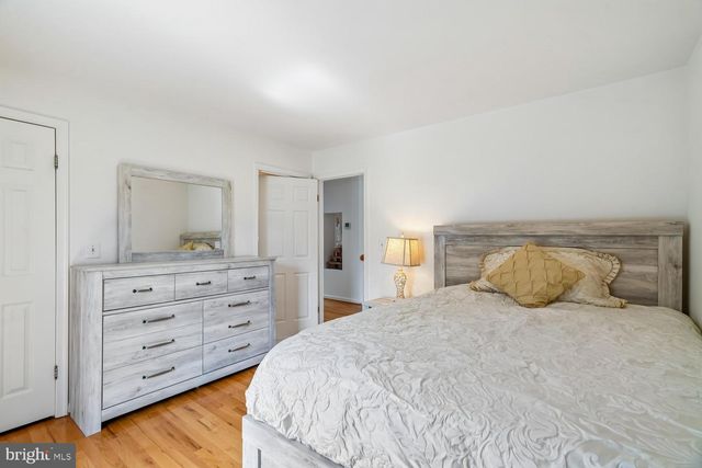 2950 HOBBS RD, Glenwood, MD 21738