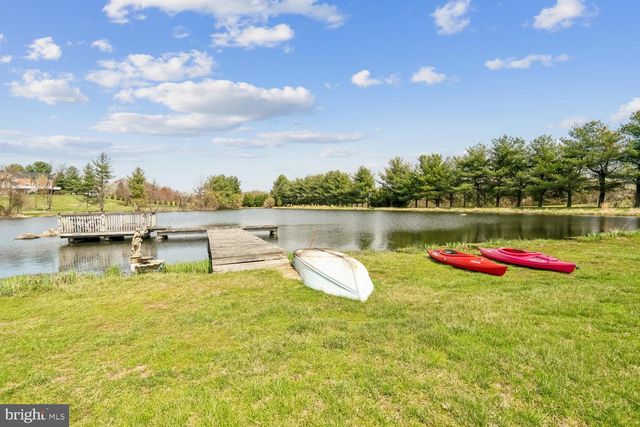 2950 HOBBS RD, Glenwood, MD 21738