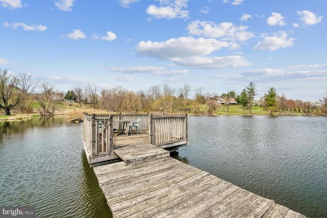 2950 HOBBS RD, Glenwood, MD 21738