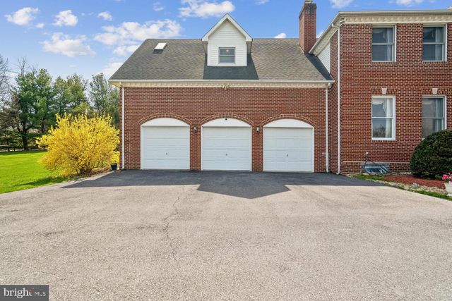 2950 HOBBS RD, Glenwood, MD 21738