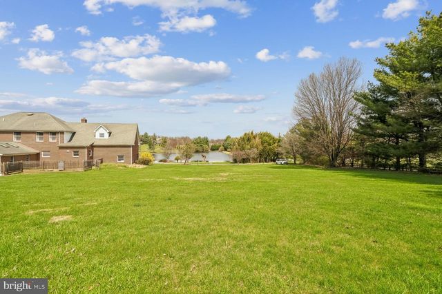2950 HOBBS RD, Glenwood, MD 21738