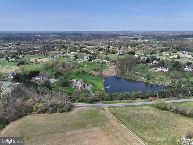 2950 HOBBS RD, Glenwood, MD 21738