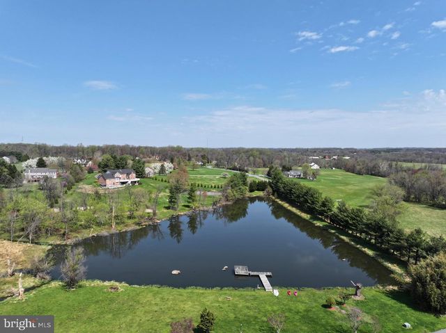 2950 HOBBS RD, Glenwood, MD 21738
