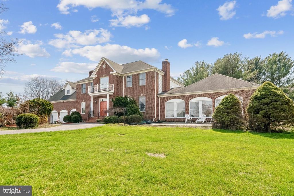 2950 HOBBS RD, Glenwood, MD 21738