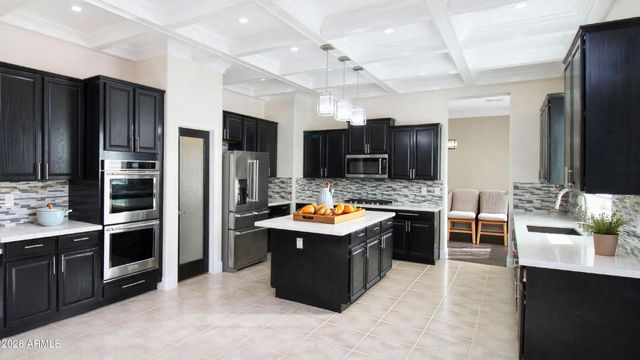 3937 E TAURUS Place, Chandler, AZ 85249