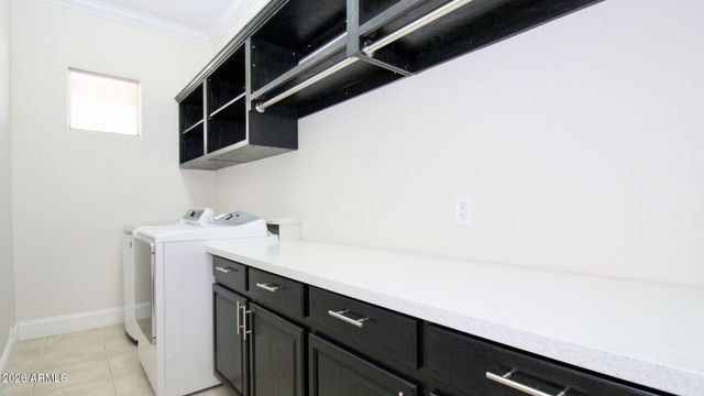 3937 E TAURUS Place, Chandler, AZ 85249