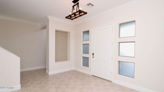 3937 E TAURUS Place, Chandler, AZ 85249