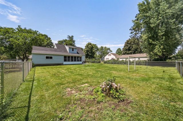 637 Harding Street, Chippewa Falls, WI 54729