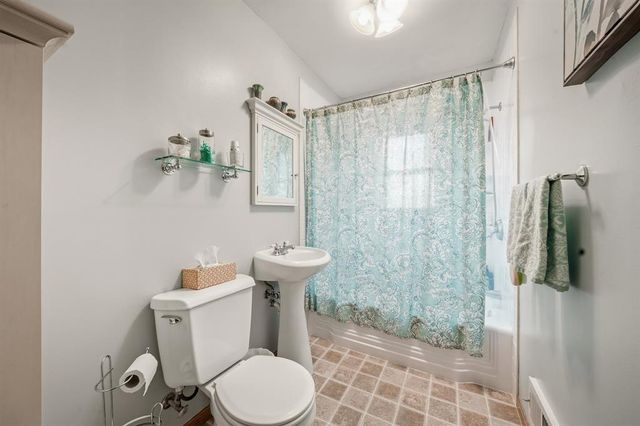637 Harding Street, Chippewa Falls, WI 54729