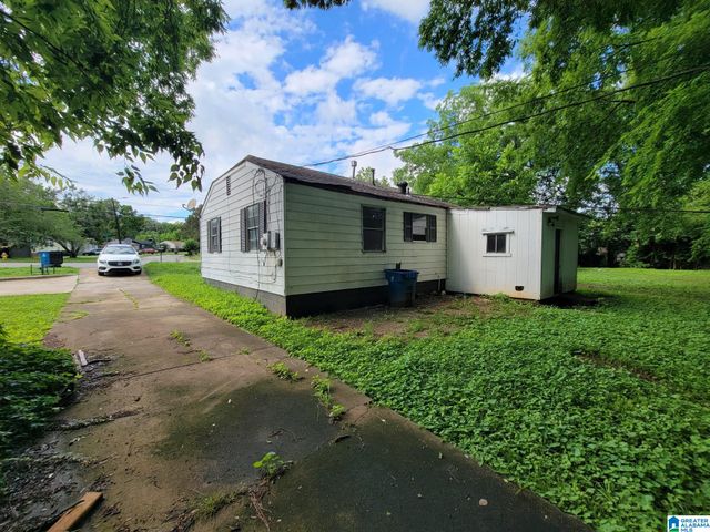 1309 WOODWARD ROAD, Midfield, AL 35228