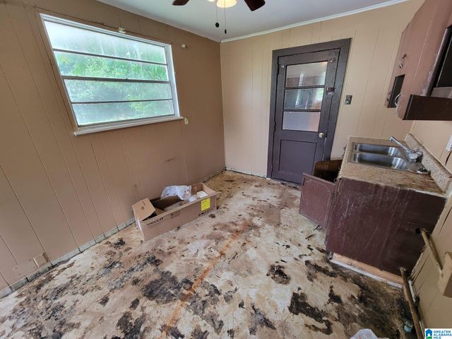 1309 WOODWARD ROAD, Midfield, AL 35228