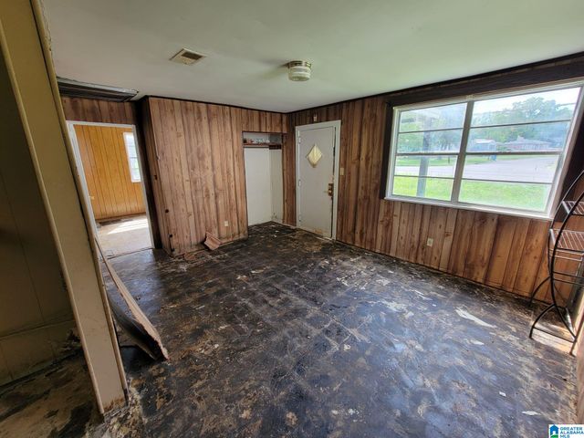 1309 WOODWARD ROAD, Midfield, AL 35228