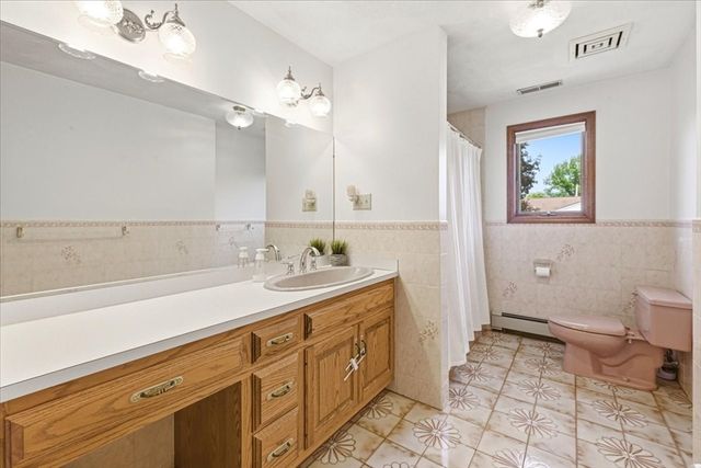 27 Feeney Road, Norwood, MA 02062