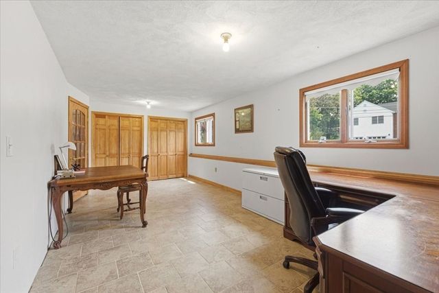 27 Feeney Road, Norwood, MA 02062