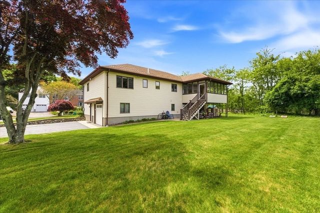 27 Feeney Road, Norwood, MA 02062