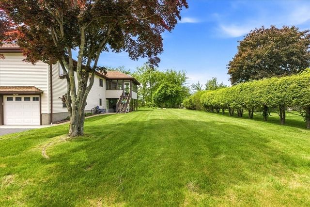 27 Feeney Road, Norwood, MA 02062