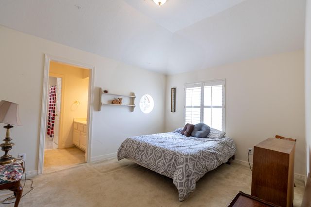 5718 Oakmoss Trail, Spring, TX 77379