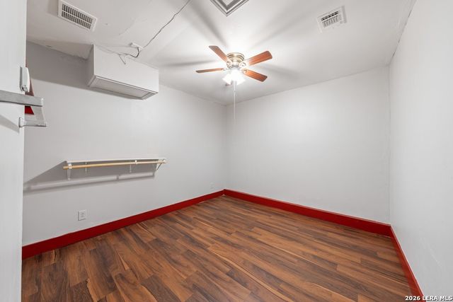 7919 Wayside Trail, San Antonio, TX 78244