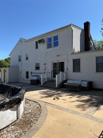 2927 Brower Avenue, Oceanside, NY 11572