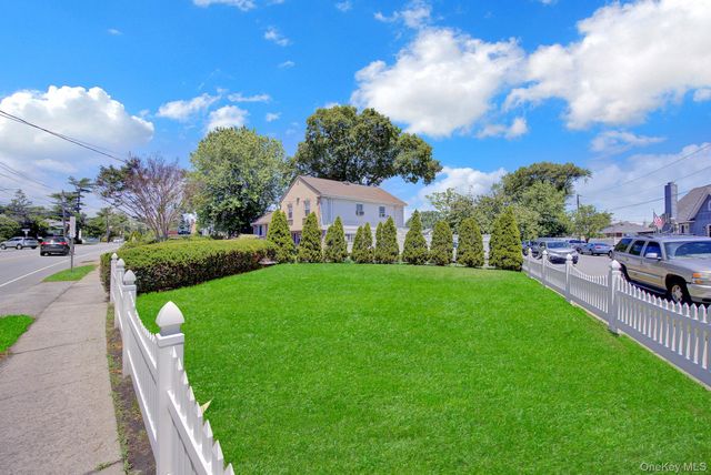 2927 Brower Avenue, Oceanside, NY 11572