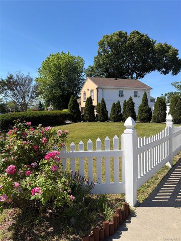 2927 Brower Avenue, Oceanside, NY 11572