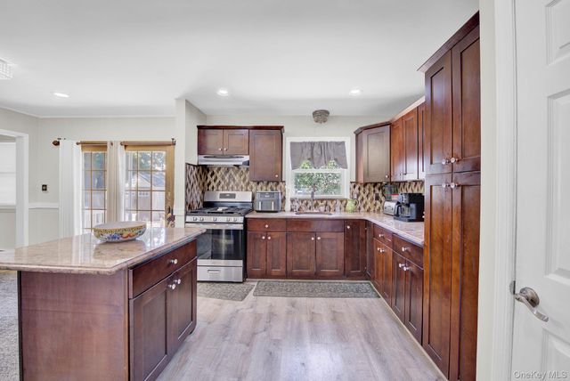 2927 Brower Avenue, Oceanside, NY 11572