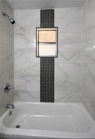 917 Freemont ST, Fort Myers, FL 33916