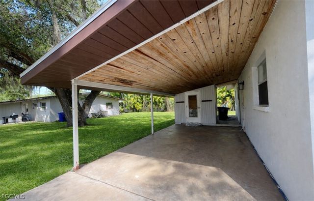 917 Freemont ST, Fort Myers, FL 33916