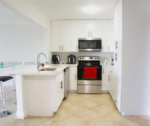13951 Kendale Lakes Cir 310A, Miami, FL 33183