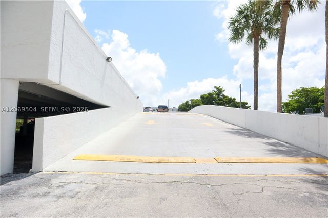 13951 Kendale Lakes Cir 310A, Miami, FL 33183