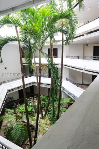 13951 Kendale Lakes Cir 310A, Miami, FL 33183