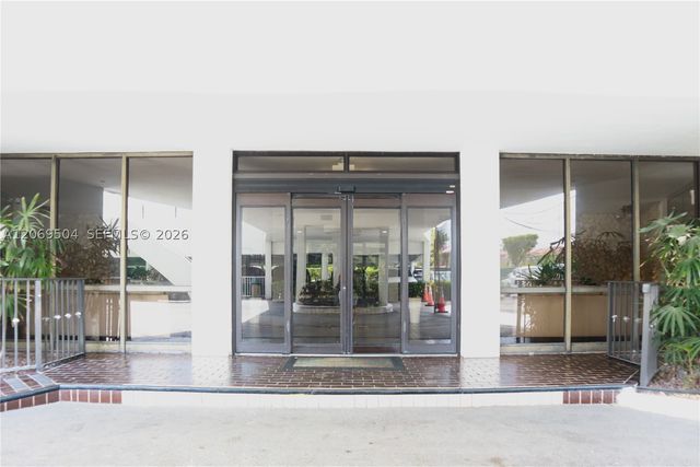 13951 Kendale Lakes Cir 310A, Miami, FL 33183