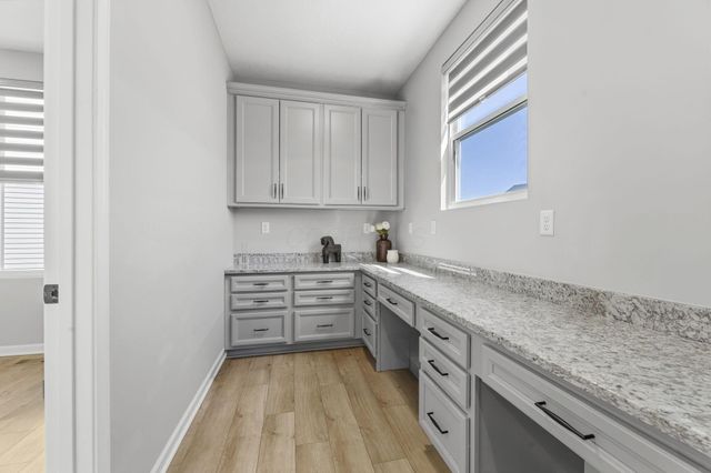 121 E Wind Road, Delaware, OH 43015