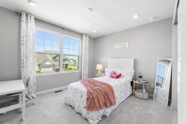 121 E Wind Road, Delaware, OH 43015