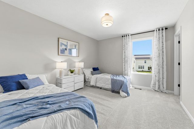 121 E Wind Road, Delaware, OH 43015