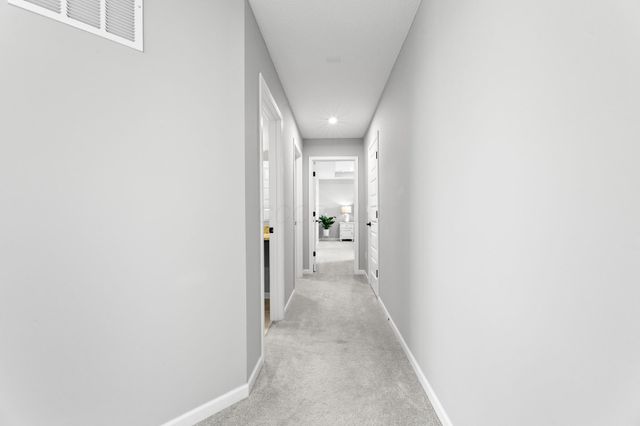 121 E Wind Road, Delaware, OH 43015
