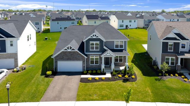 121 E Wind Road, Delaware, OH 43015