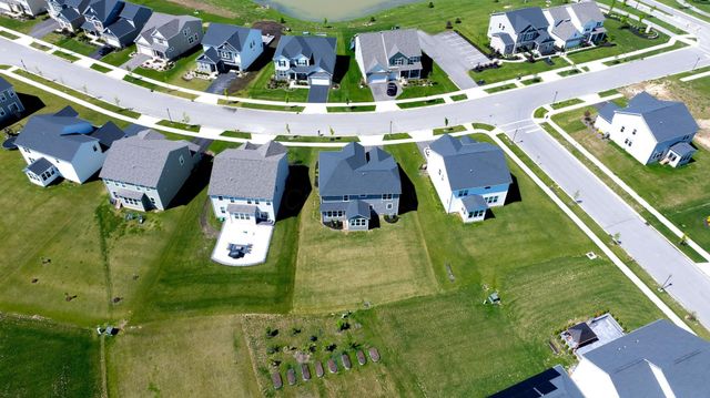 121 E Wind Road, Delaware, OH 43015