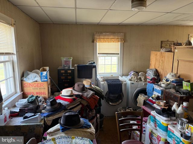 3467 POOR HOUSE RD, Martinsburg, WV 25403