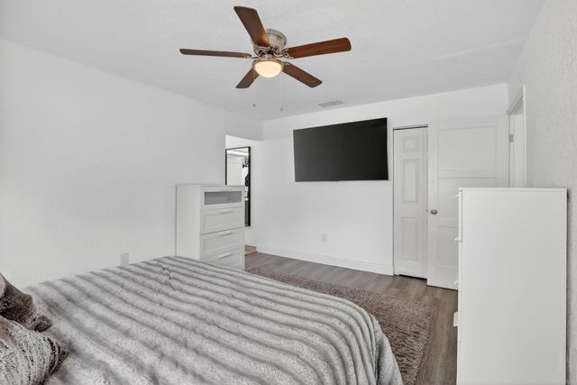 730 Cumberland Terrace, Davie, FL 33325