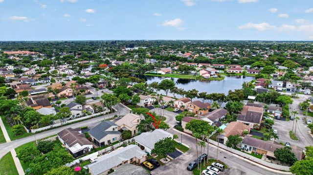 730 Cumberland Terrace, Davie, FL 33325