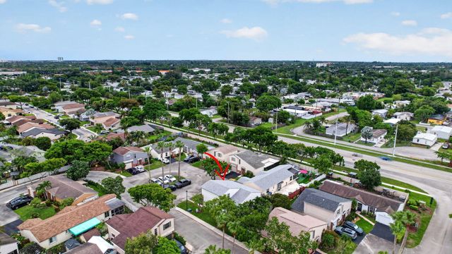730 Cumberland Terrace, Davie, FL 33325