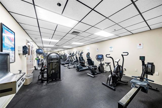 1201 S Ocean Drive 1607n, Hollywood, FL 33019