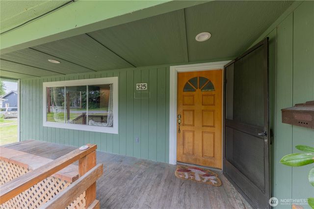 325 N Baker Street, Mount Vernon, WA 98273