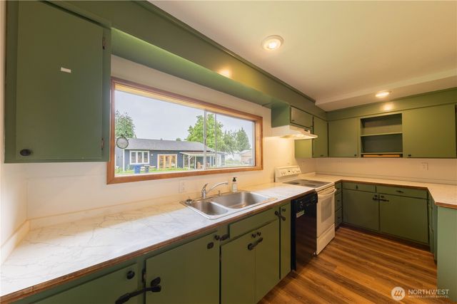 325 N Baker Street, Mount Vernon, WA 98273